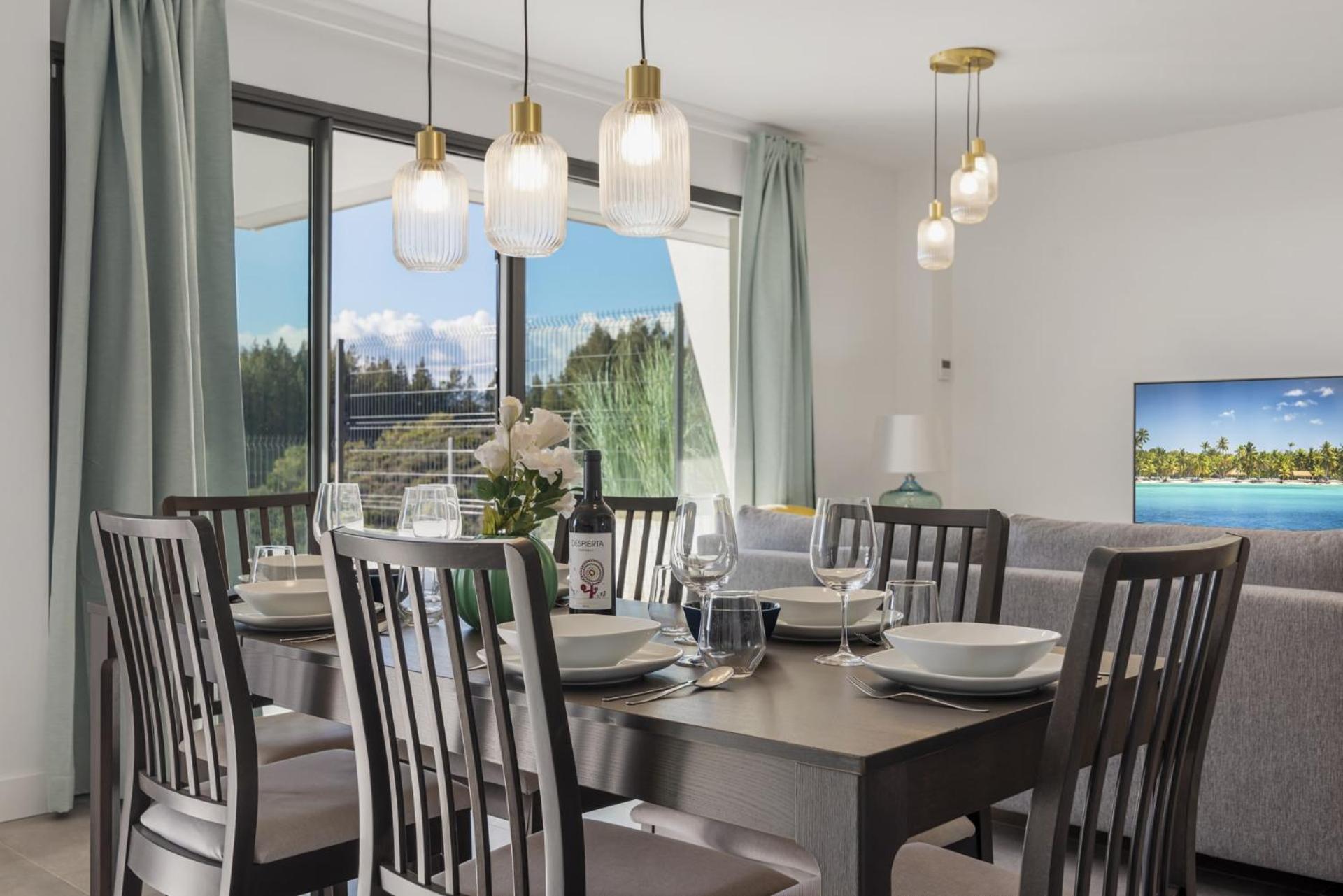 Vivi Homes - Elies House Pool, Gym, Spa & Sea View El Faro 외부 사진